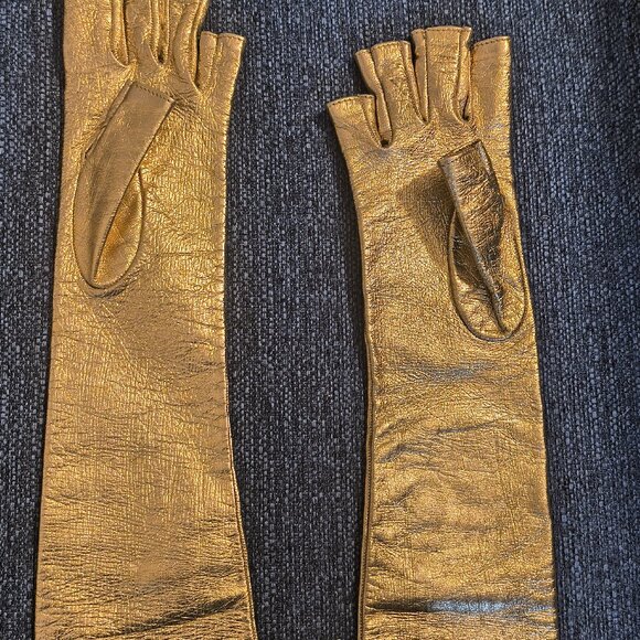 Gucci Gloves - Picture 1 of 5